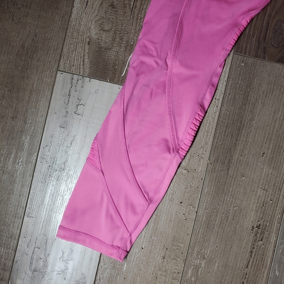 Fabletics Motion365 High-Waisted Moto 7/8 Pink Leggings Women's Size Medium EUC - Picture 12 of 16